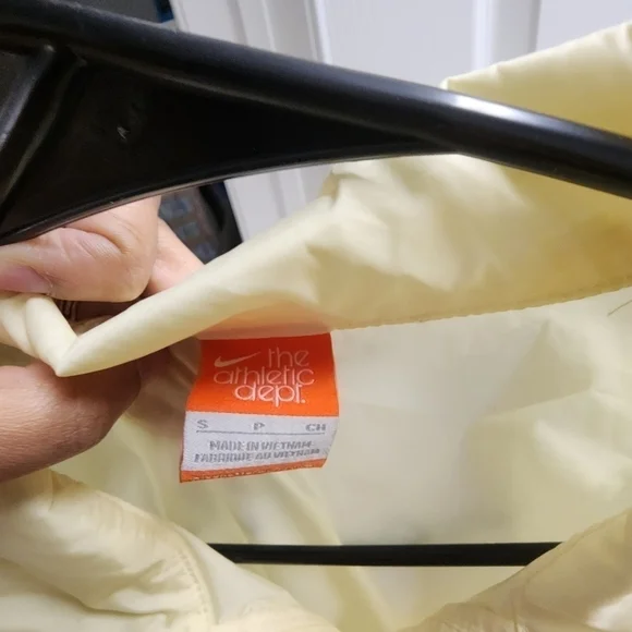 Vintage Nike Windbreaker Yellow - Picture 7 of 7